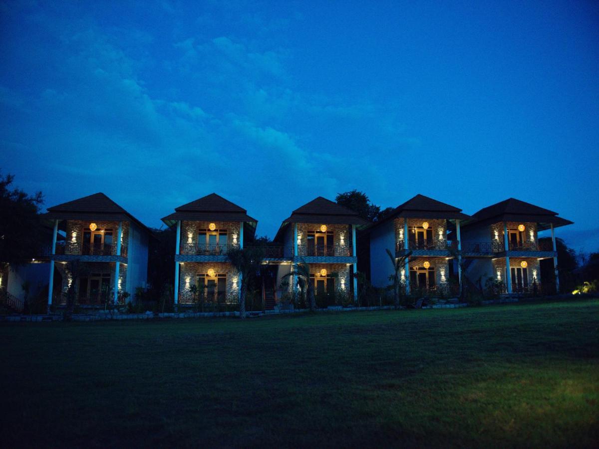 Wild Rose Resort And Spa Pushkar Dış mekan fotoğraf